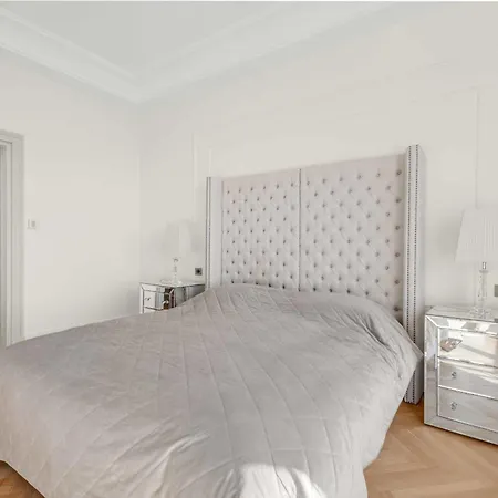Ref 1553 - Center - Sea View For Rent Apartament